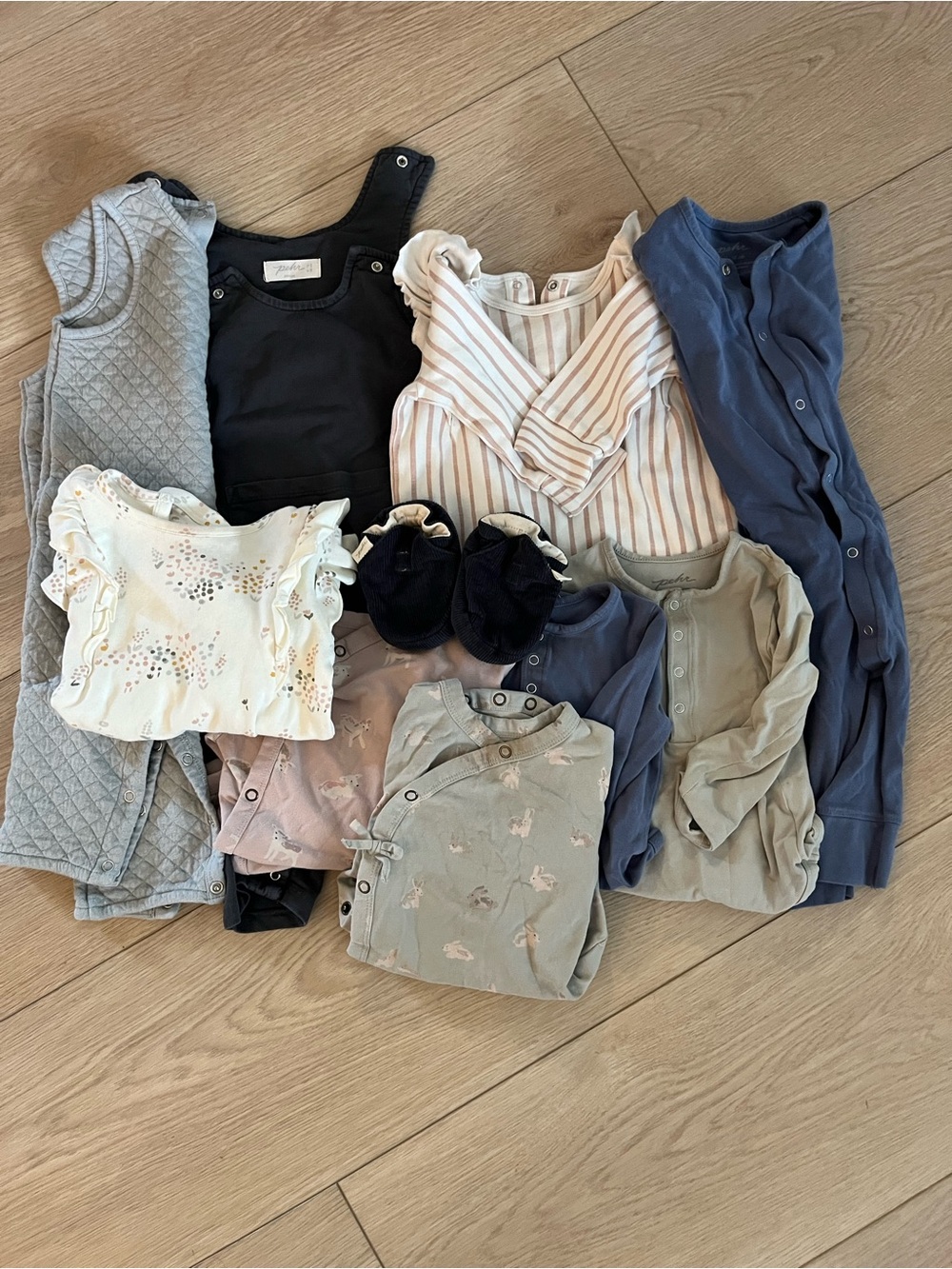 Lot of 10 Pehr Items — Size 6-12 Months